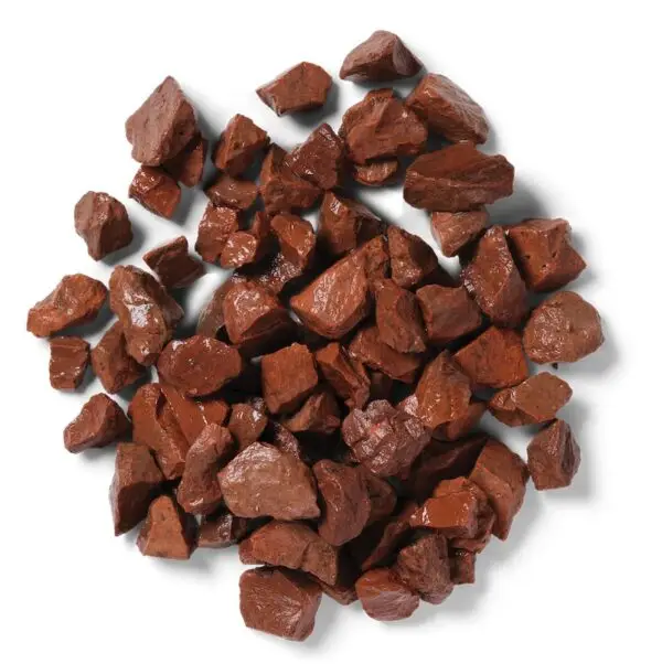 2 BAGS OF 20KG RUBY RED CHIPPINGS - Image 2